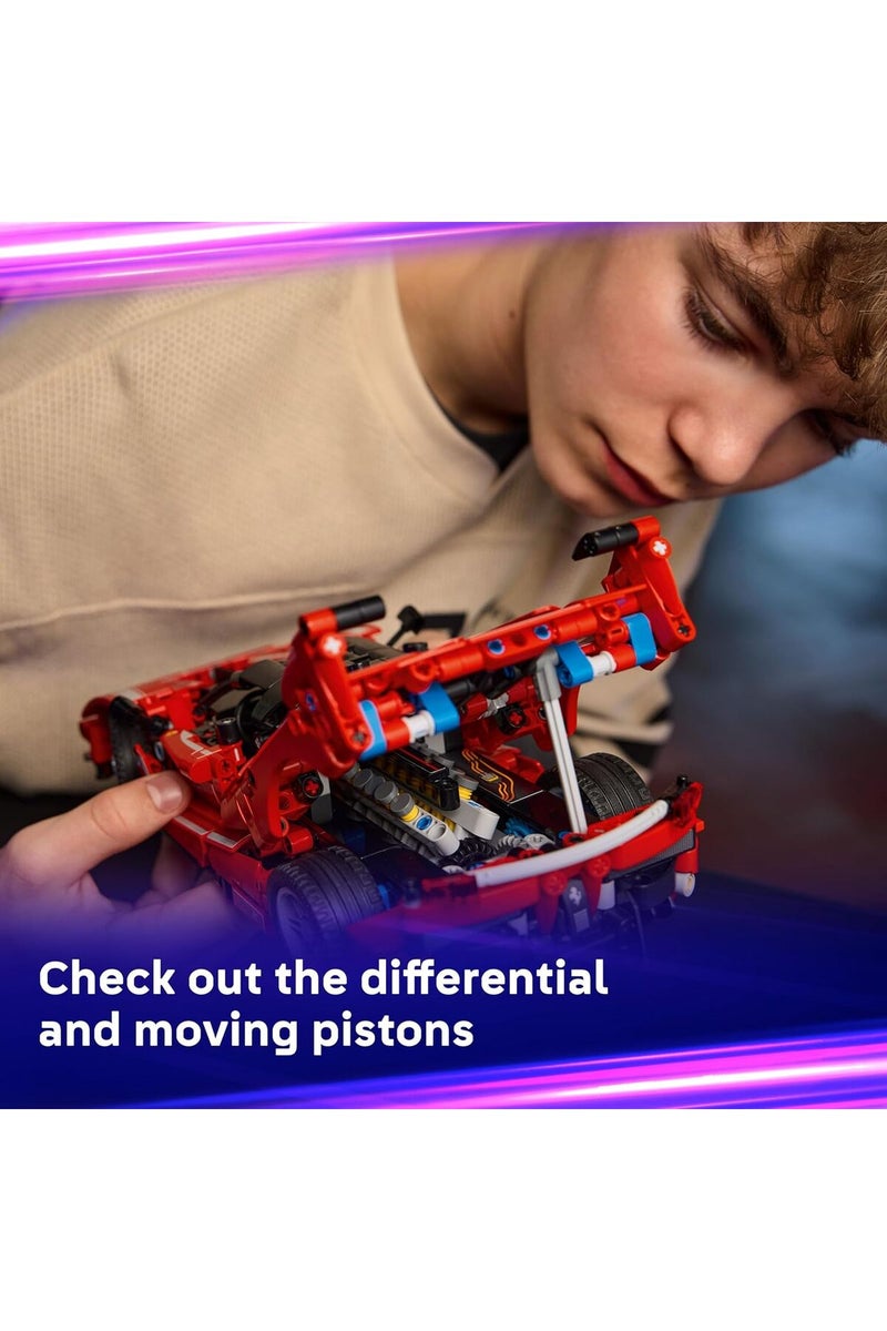 ليغو طقم LEGO Technic سيارة سباق فيراري FXX K – لعبة بناء للعب والعرض مع محرك V12، وفارق الحركة (دifferential)، ومكابس متحركة – هدية لمحبي سباقات السيارات من الأولاد والبنات (العمر 10+)، رقم المجموعة - Image 4